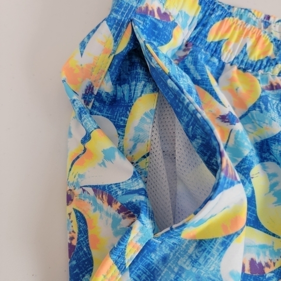 O'Neill Multi Color Tropical Floral Mashup Volley Boardshorts Sz XXL NEW - Picture 4 of 16
